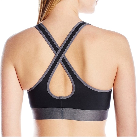 Under Armour Sports Bra - Picture 5 of 6